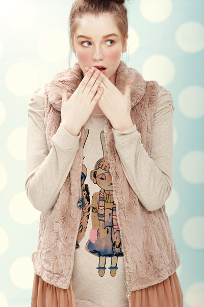 38周米黃色T恤馬甲套裝