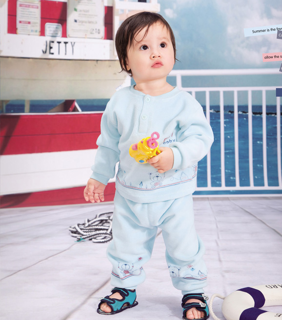 康貝坊天藍(lán)色卡通內(nèi)衣