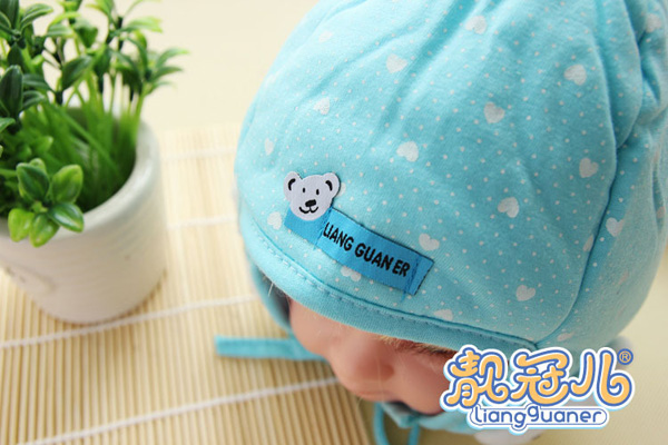 靚冠兒嬰幼兒夾棉保暖護(hù)耳帽子頂部