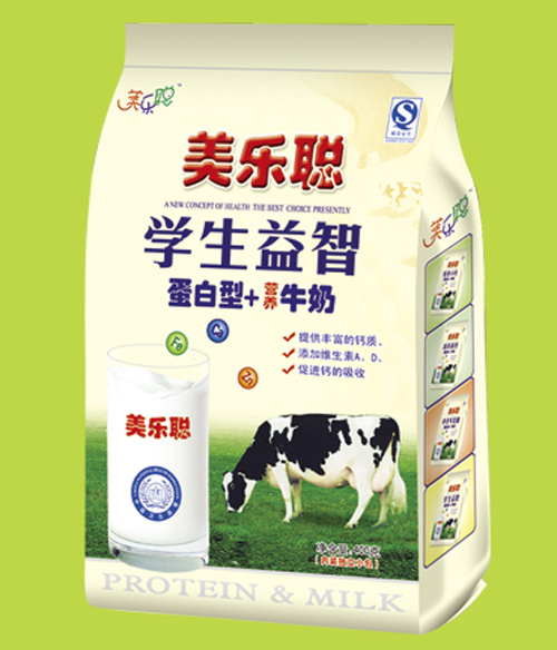 美樂聰學生益智蛋白型營養(yǎng)牛奶