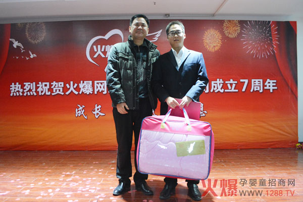 �𱬾W(w��ng)��������F(xi��n)���c�@���ߺ�Ӱ