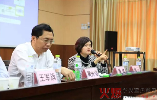 ߼(j)I(yng)B(yng)ŮʿF(xin)(chng)齛(jng)N̽}