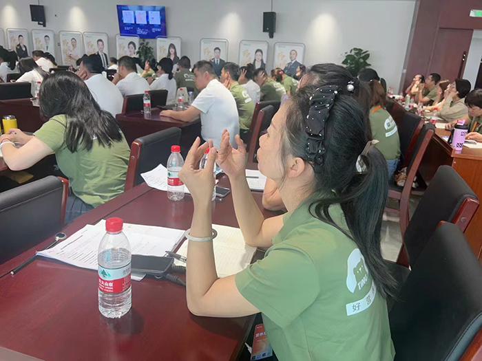 營小善全國首屆新中醫(yī)營養(yǎng)學(xué)術(shù)交流會3.jpg 營小善全國首屆新中醫(yī)營養(yǎng)學(xué)術(shù)交流會3.jpg