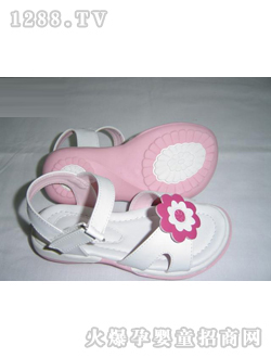 ǧ���ɫ�r(sh��)��ͯЬ