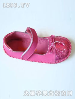 �옷(l��)6+1�tɫ��ͯ��Ь