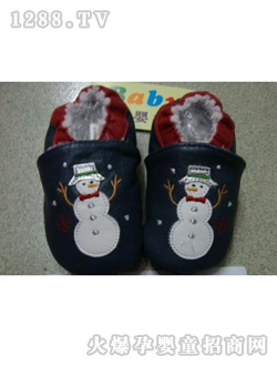 �ú���ѩ�ˌ���Ь