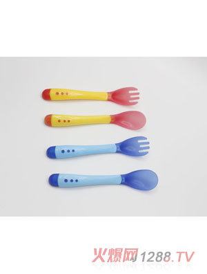 �H����������